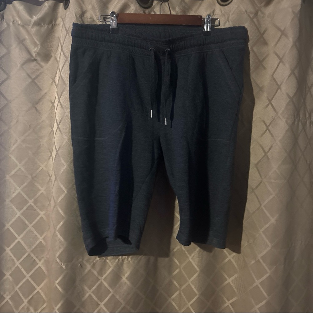 New York Laundry Men's Dark Gray Athletic Shorts